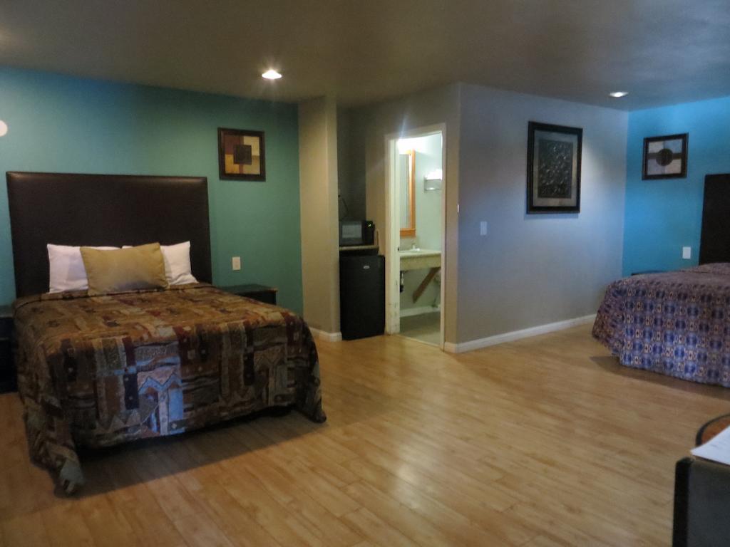 Rocky Inn Long Beach Zimmer foto